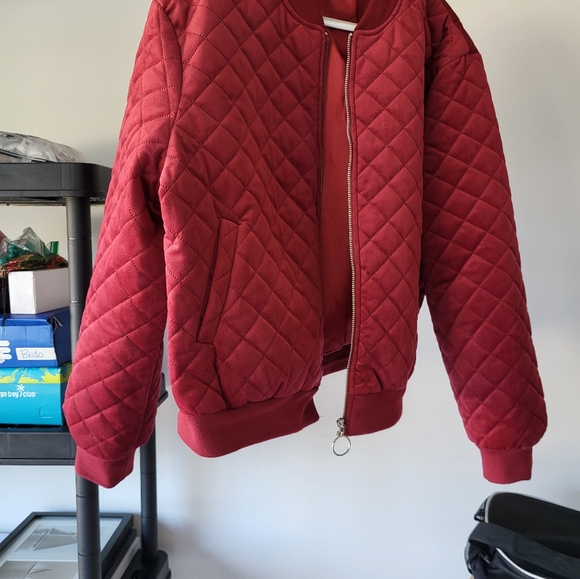 Jewel red jqcket - Picture 3 of 3